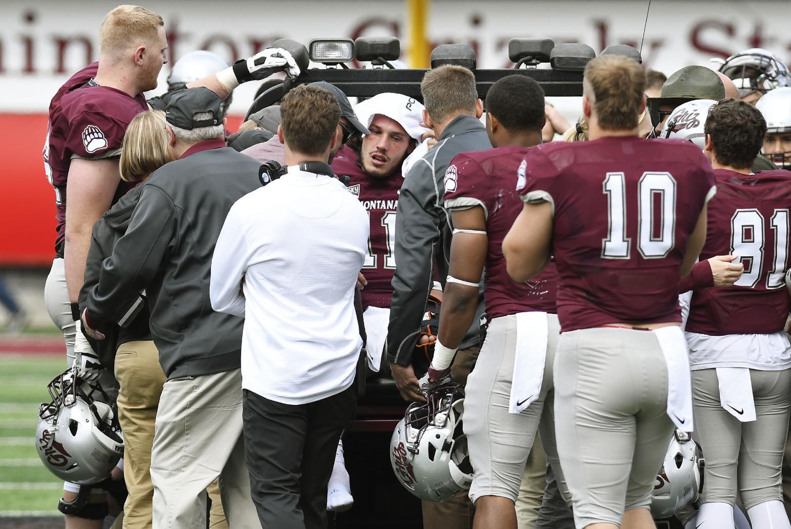 091717-mis-spt-griz-savannah-notebook